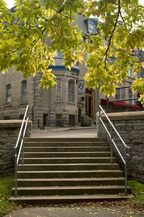 Château Fleur de Lys - l'Hôtel Vieux Québec